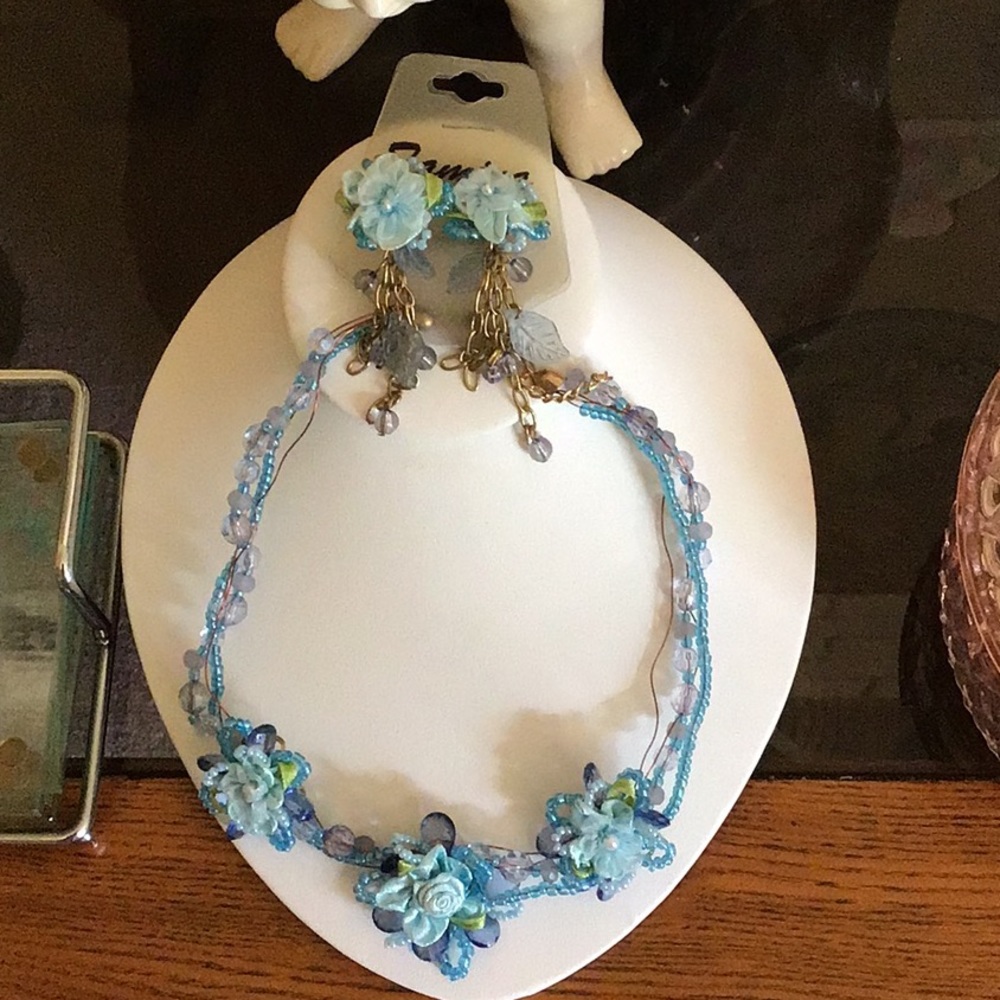Tamina by Stella Necklace Set